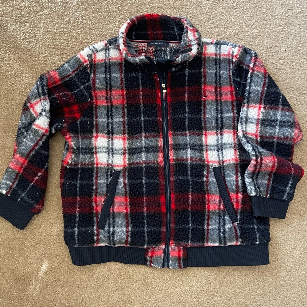 Tommy Hilfiger Ladies Fuzzy Plaid Zip Up Jacket with pockets. Sz XL